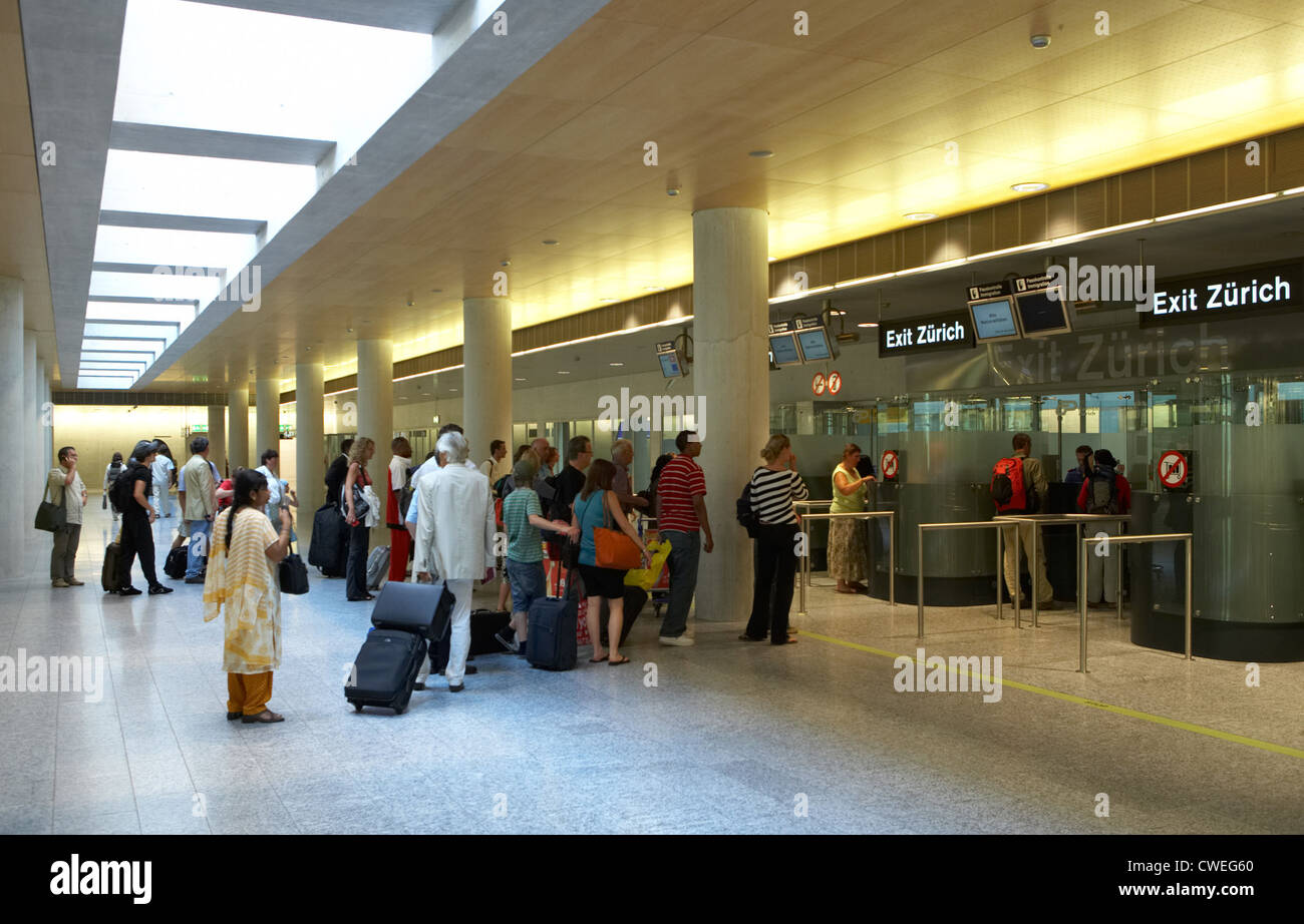 Zurich queue for passport control at the Gate E at Zurich airport Stock Photo Alamy
