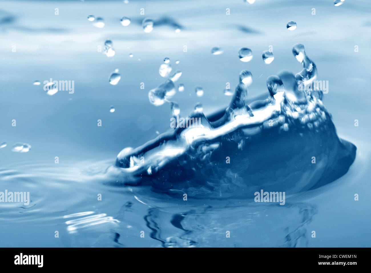 water drop super splash macro close up Stock Photo - Alamy