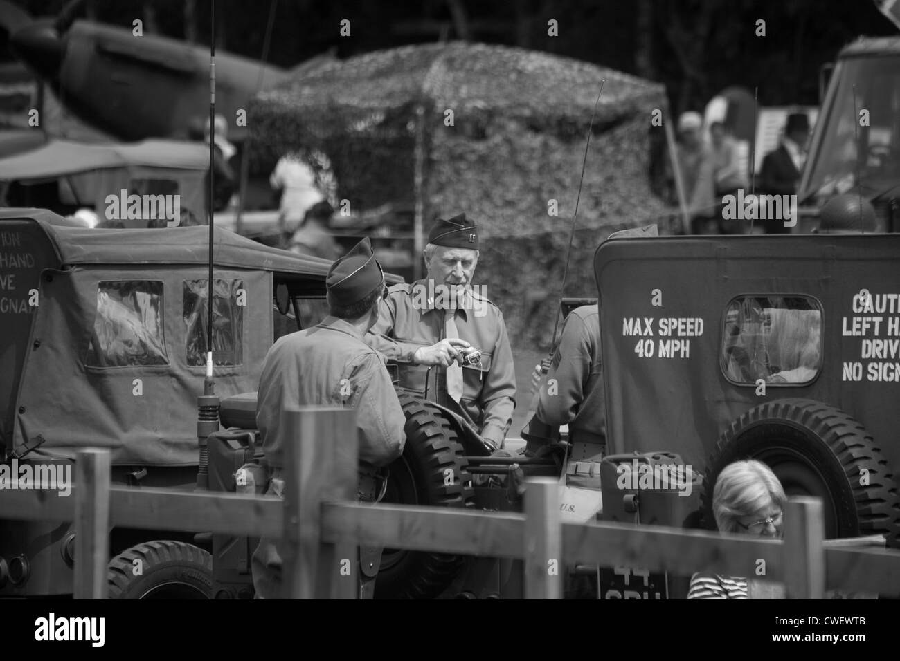 Ww2 german soldiers Black and White Stock Photos & Images - Alamy
