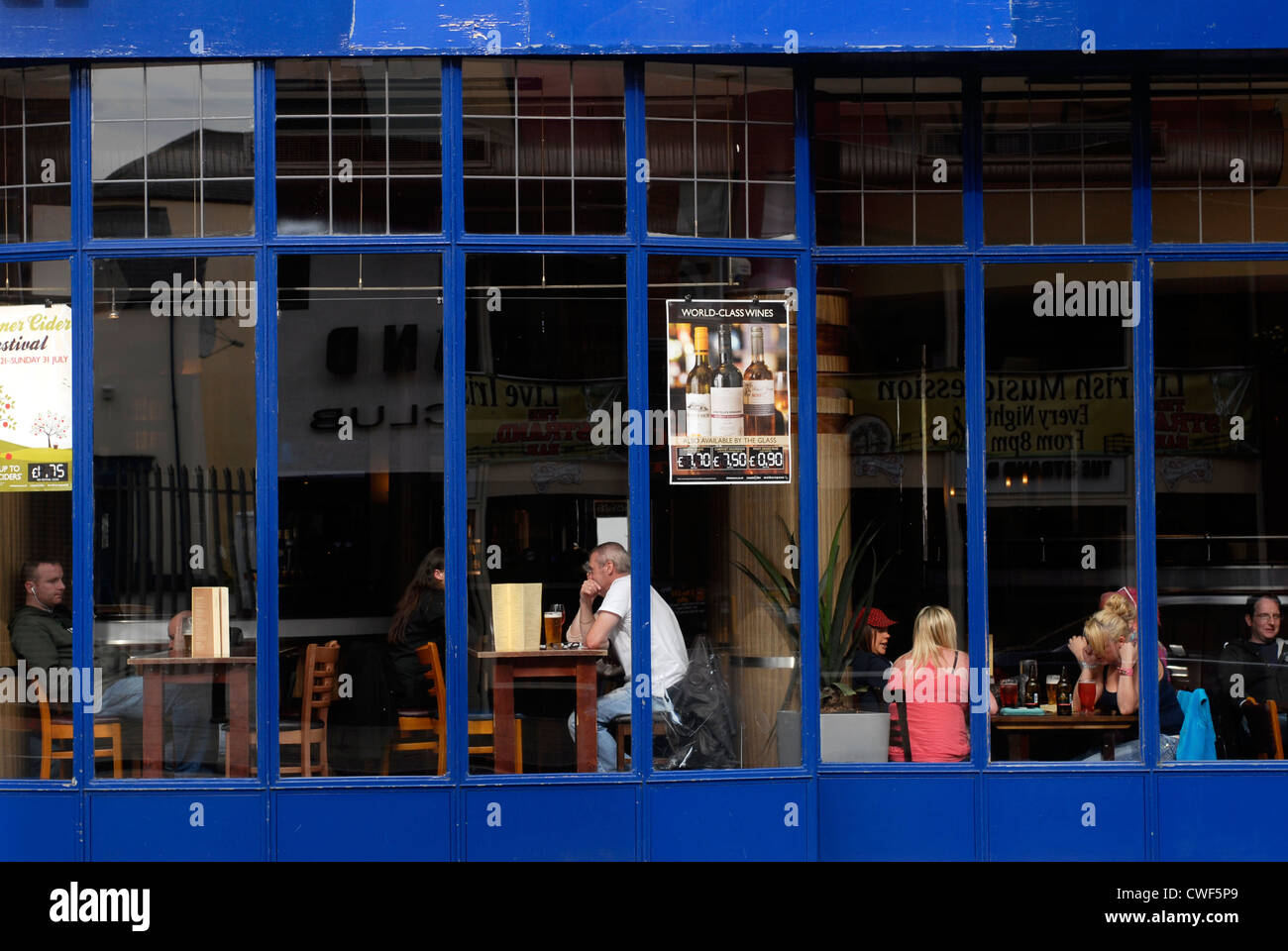 Strand road derry hires stock photography and images Alamy