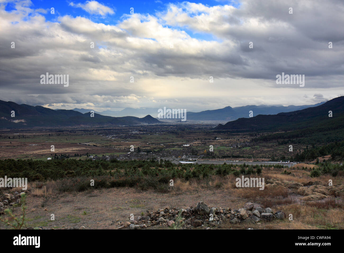 Yunnan province china trees hi-res stock photography and images - Alamy
