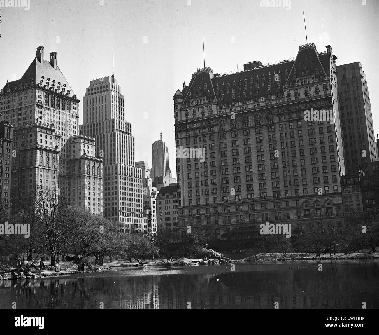 Hotel plaza from central park Black and White Stock Photos & Images - Alamy
