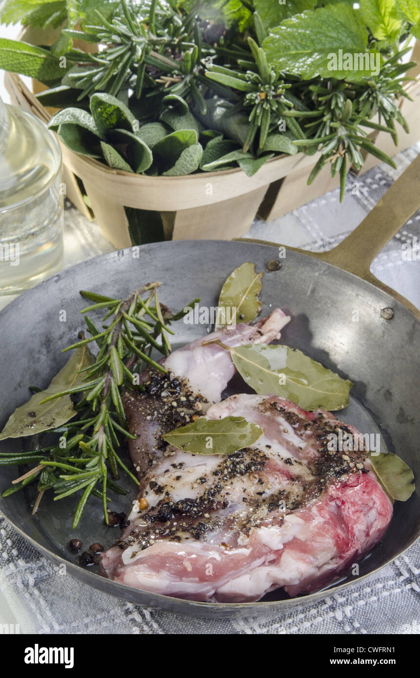 Cook Rabbit Legs Rabbit leg hi-res stock photography and images - Alamy