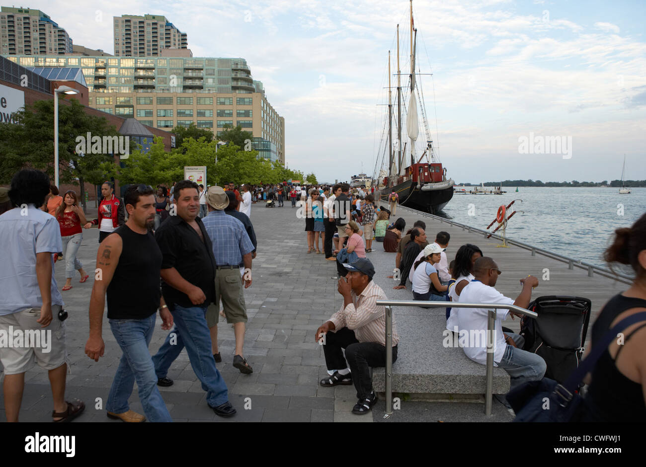 Toronto - Harbourfront Centre people enjoy on a summer evening Stock Photo