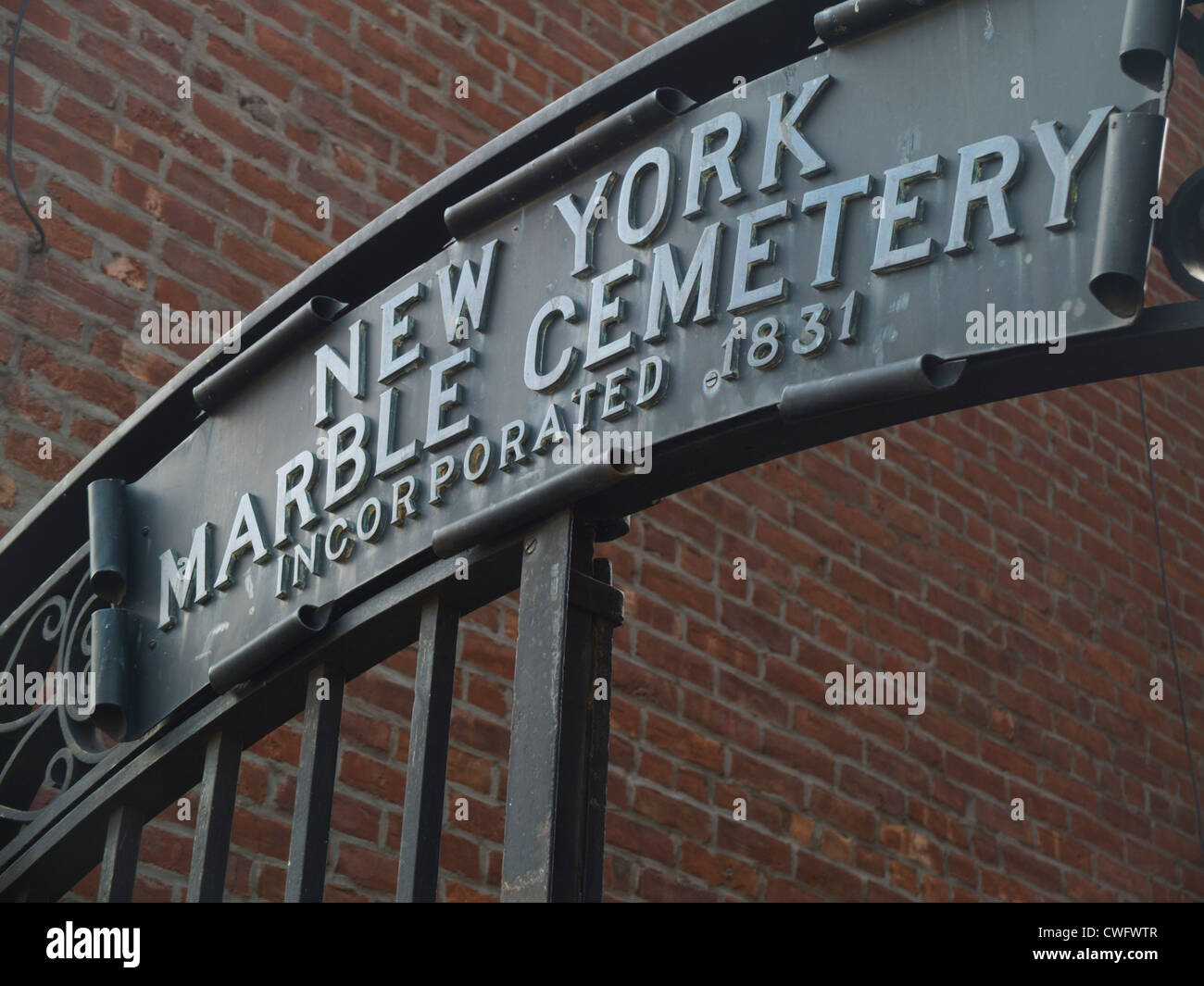Cemetery marble new york hires stock photography and images Alamy