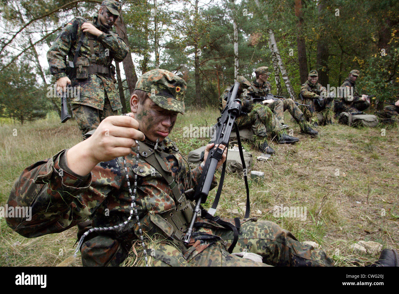 Basic training in the army Stock Photo Alamy