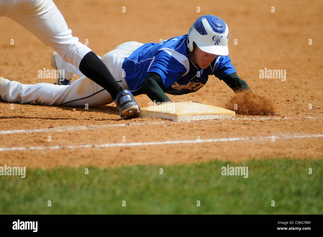Baseball tag out hi-res stock photography and images - Alamy