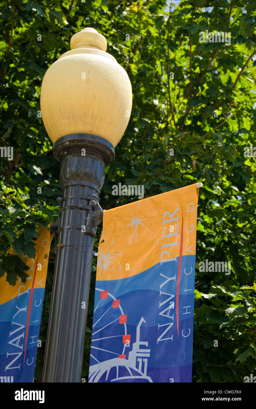 Pier Flag Navy Pier Flag on Light Post in Chicago, Illinois Stock Photo - Alamy