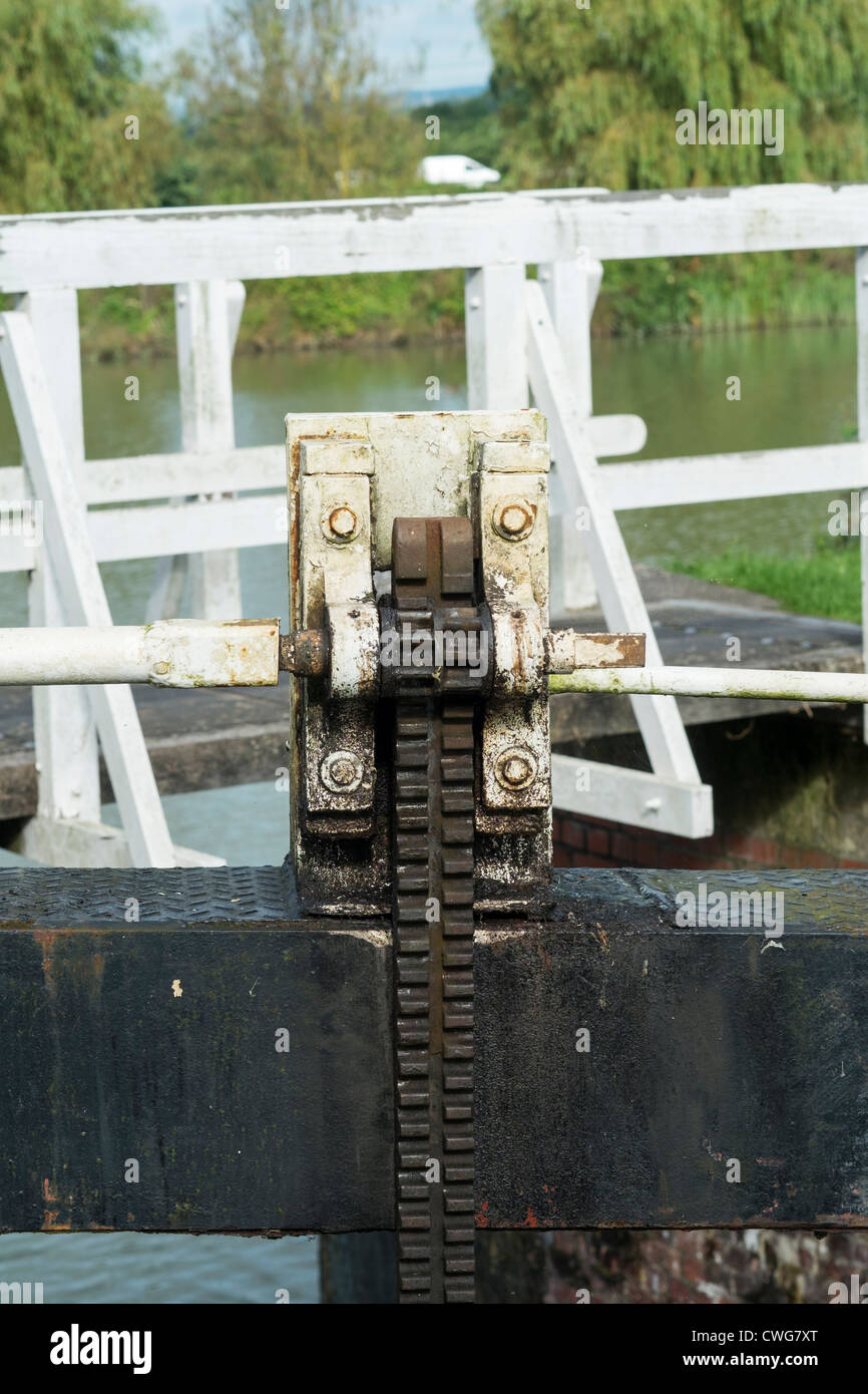 Ratchet winding gear column on canal lock gate Stock Photo Alamy