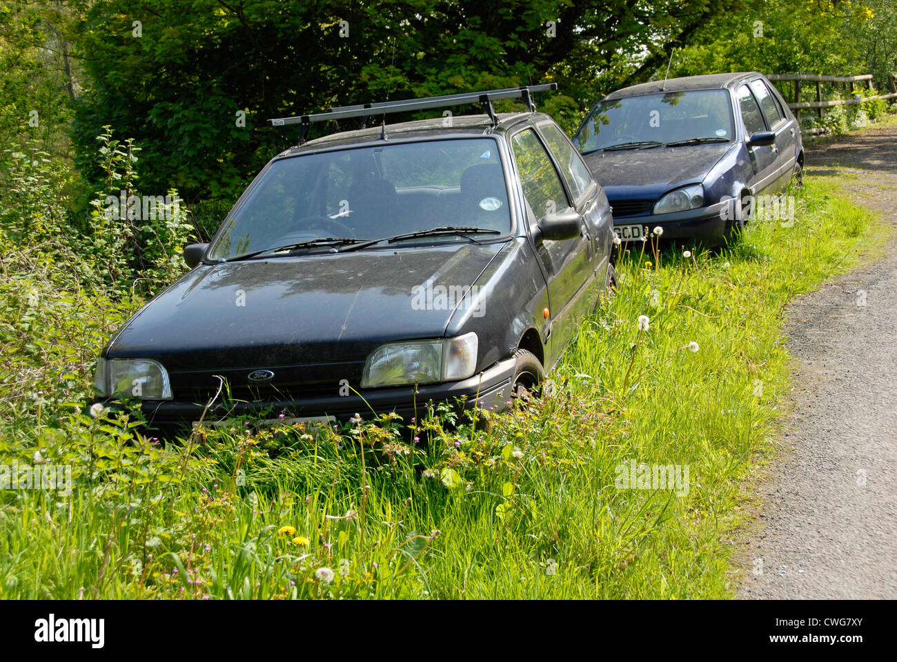 Abandoned roadside hi-res stock photography and images - Alamy