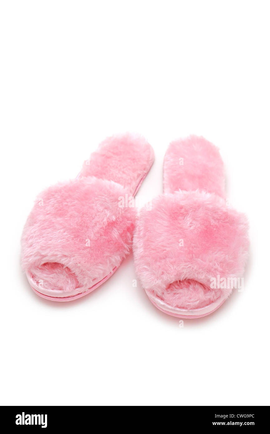 ladies pink fluffy slippers
