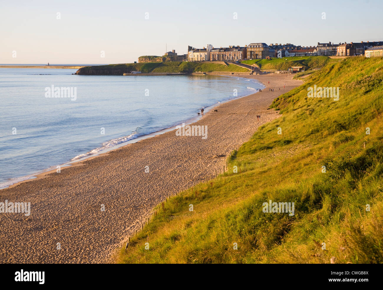 Longsands beach Tynemouth from Cullercoats, Northumberland, England Stock Photo