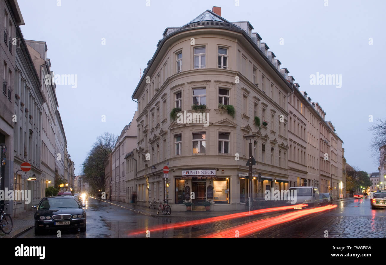 Grosse Hamburger Strasse Stock Photos & Grosse Hamburger Strasse Stock ...