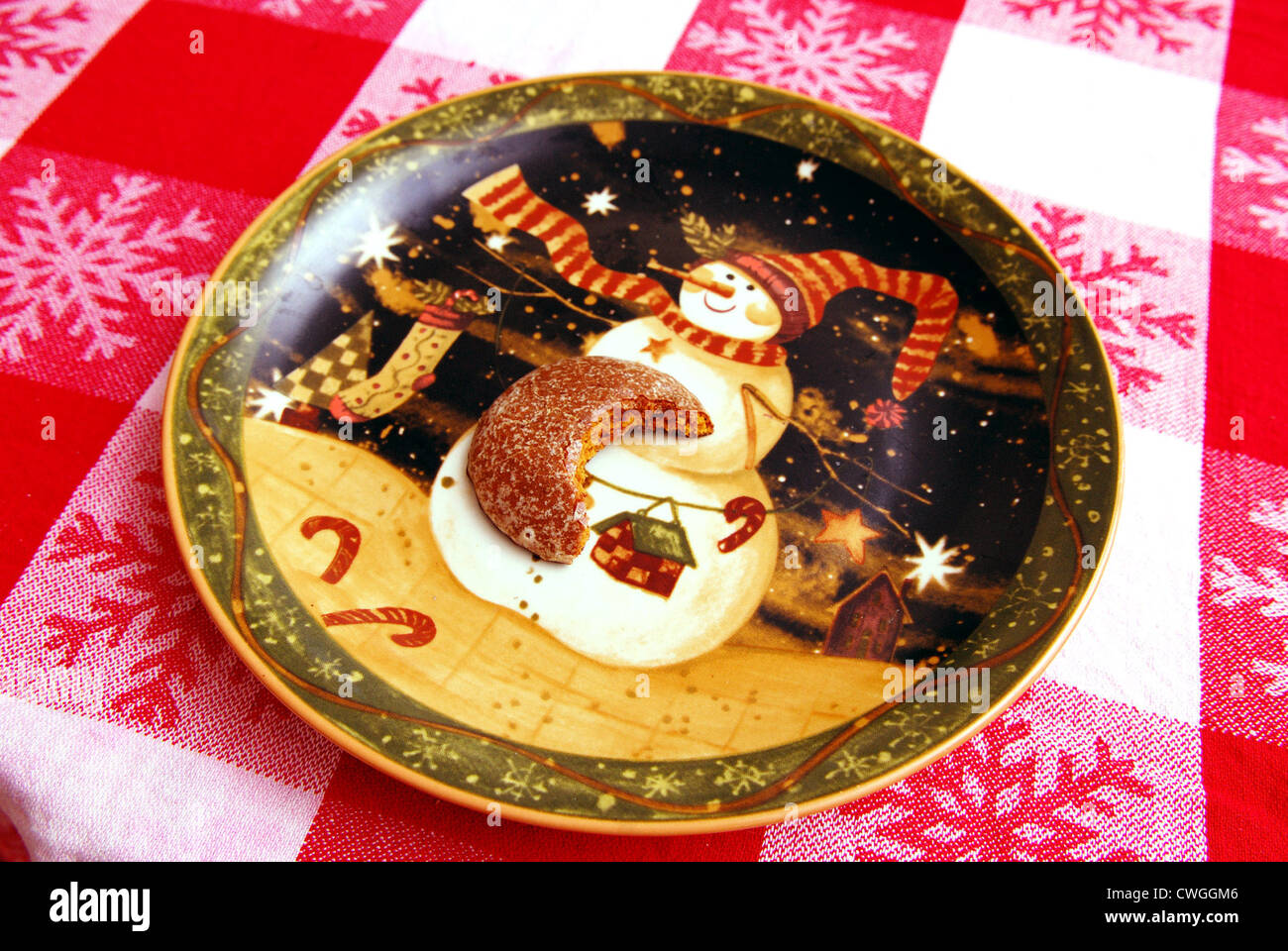 Berlin, a Christmas plate with a single, half-eaten gingerbread Stock Photo