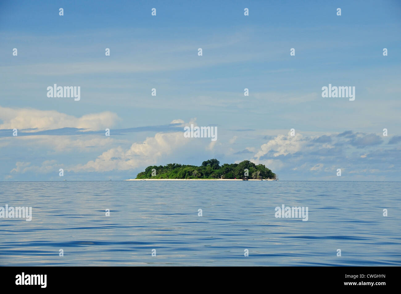 Malaysia, Borneo, Semporna Archipelago, Sipadan, view of the island from the boat Stock Photo