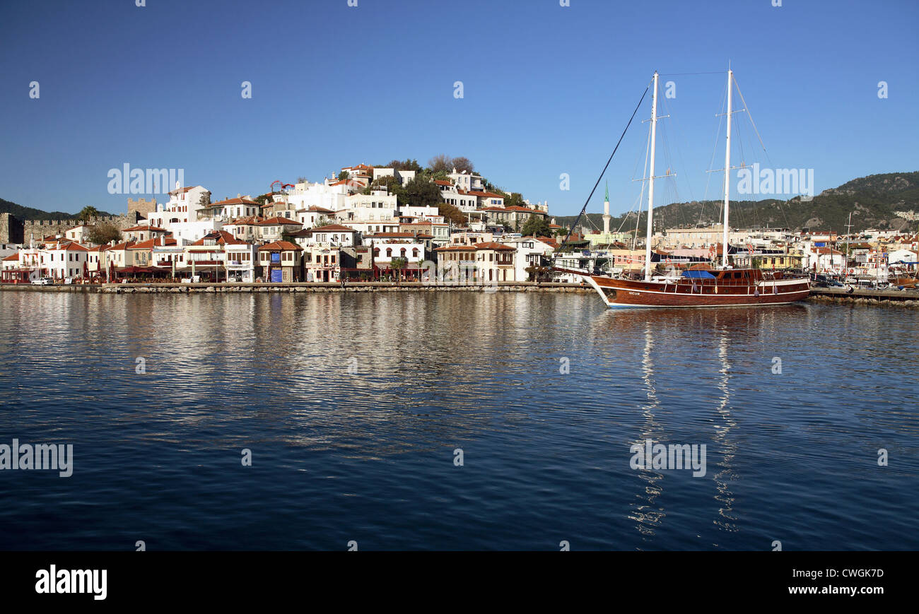 Marmaris, the old town and the marina. Left the medieval castle Stock Photo