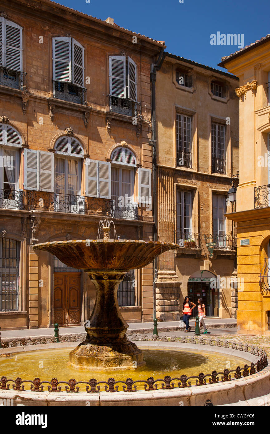 Fountain albertas aix hi-res stock photography and images - Alamy