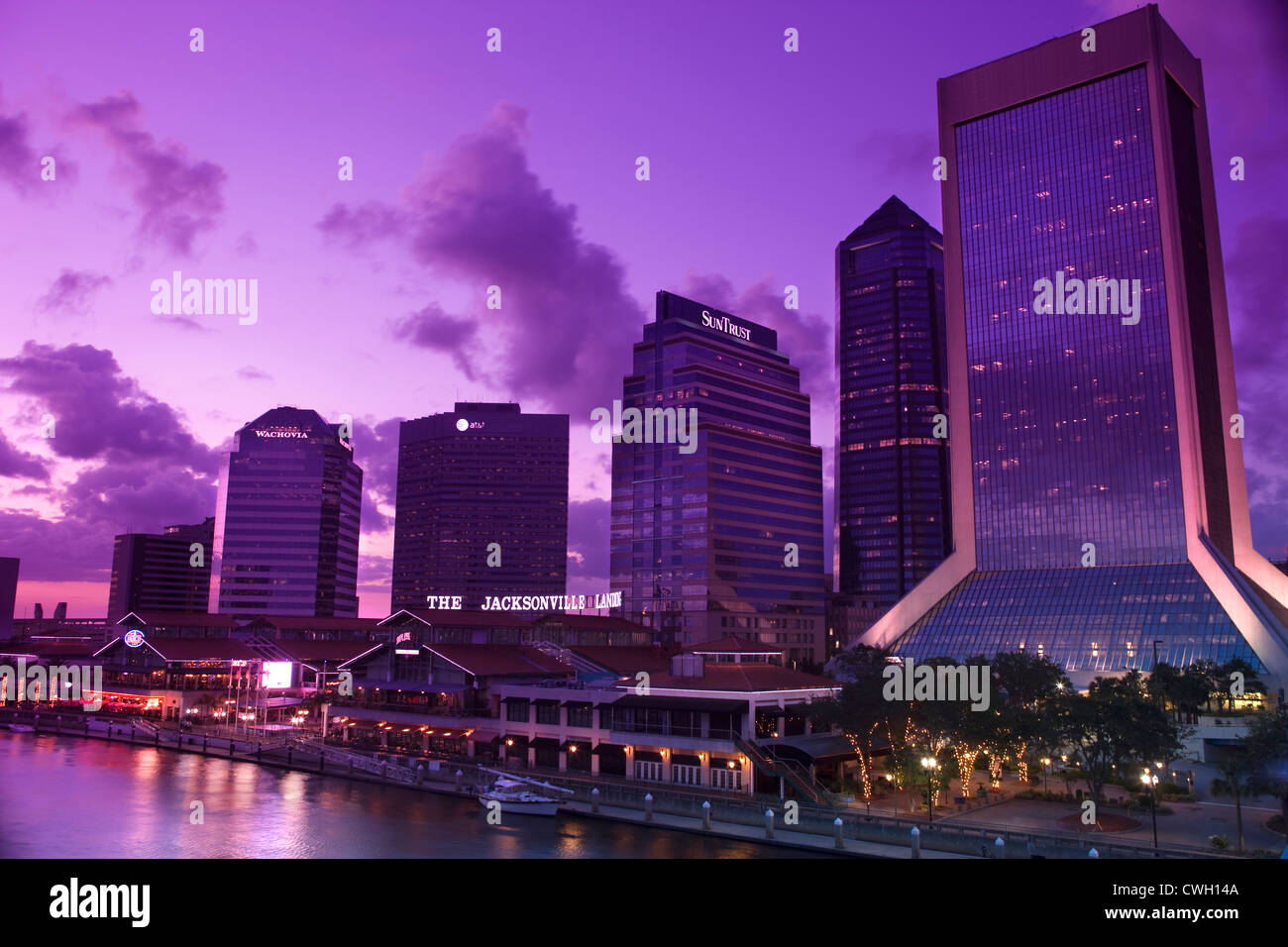JACKSONVILLE LANDING NORTH BANK WATERFRONT SAINT JOHNS RIVER JACKSONVILLE FLORIDA USA Stock