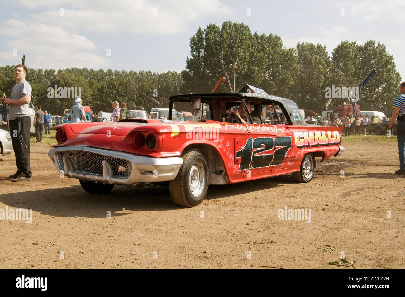 1958 ford thunderbird classic car cars uk stripped out for banger racing stock car cars demolition derby destructions derbies Stock Photo