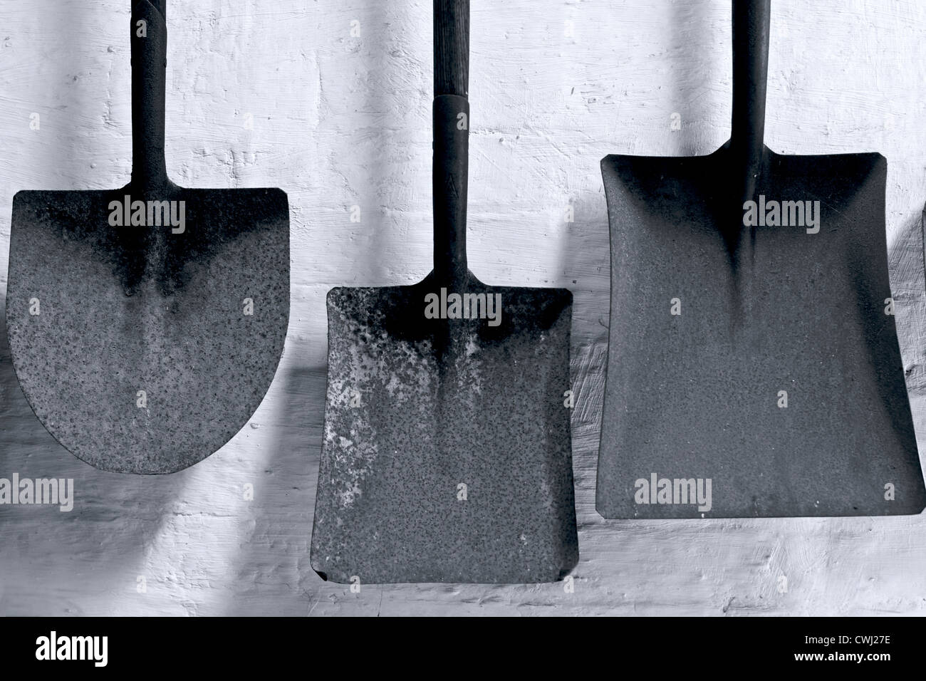 Hanging spade tools hi-res stock photography and images - Alamy