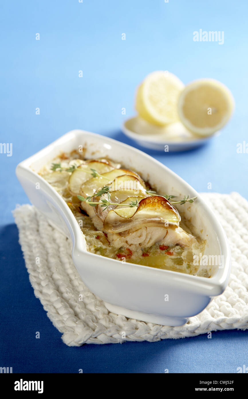 Gratin Potatoes with Fish Stock Photo Alamy
