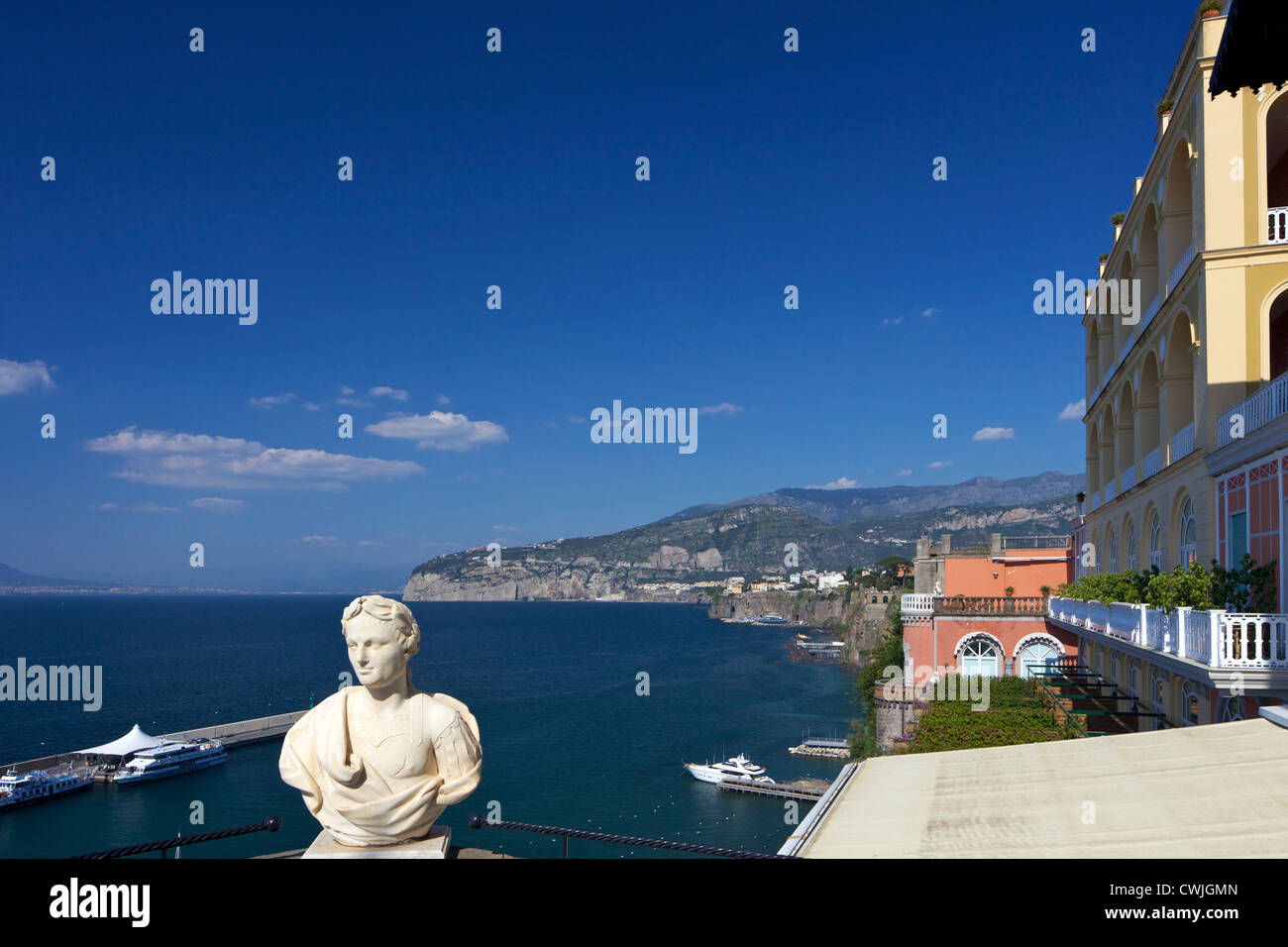 Statue on the balcony of Excelsior Vittoria Hotel, with views of Bay of Naples, Sorrento, Neapolitan Riviera, Campania, Italy, Stock Photo