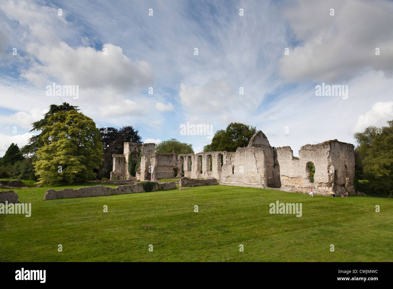 The medieval ruin of Bishop's Waltham Palace in Hampshire Stock Photo