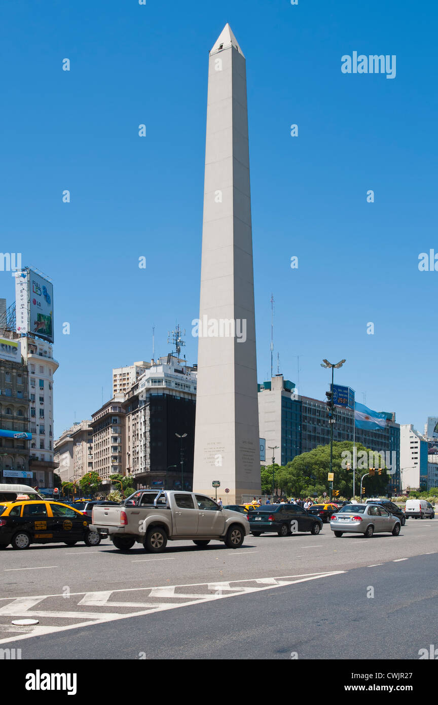 Obelisco, Avenida 9 de Julio, Buenos Aires, Argentina Stock Photo - Alamy