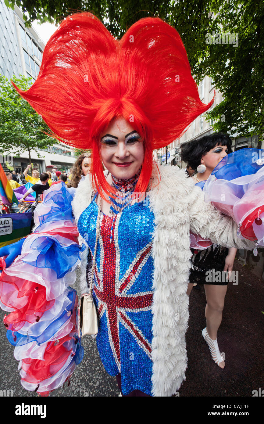 England London The Annual Gay Pride Parade Female Impersonator