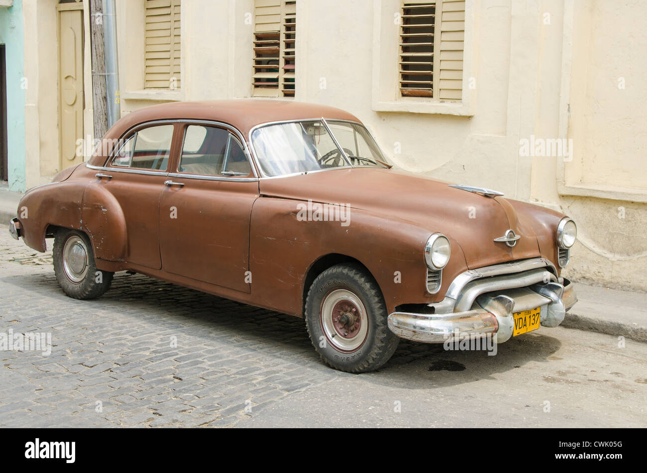 Antique 1950s car, Santa Clara, Cuba Stock Photo Alamy