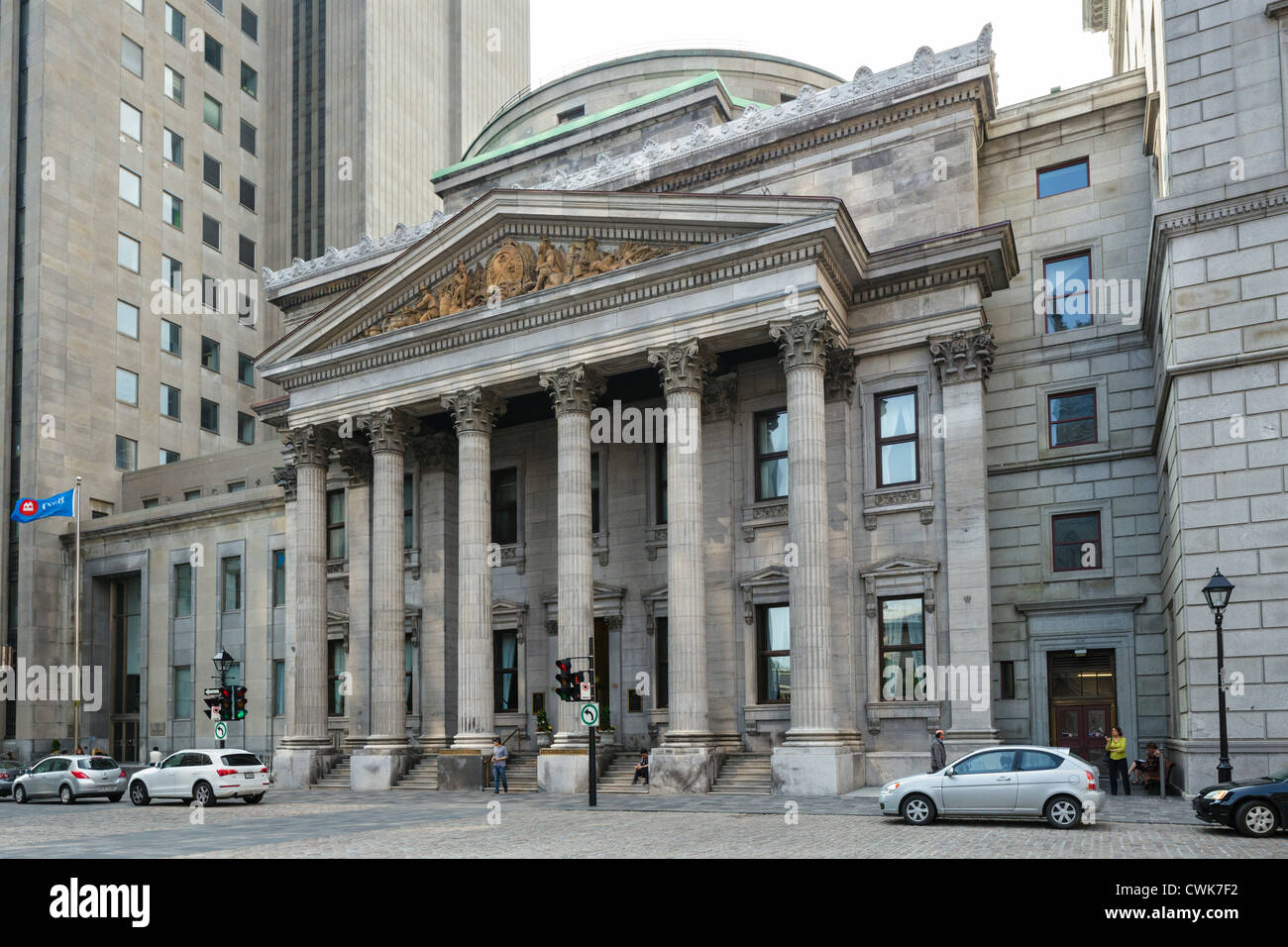 The Bank of Montreal building on the Place d'Armes, Rue Saint-Jacques, Vieux Montreal, Quebec, Canada Stock Photo