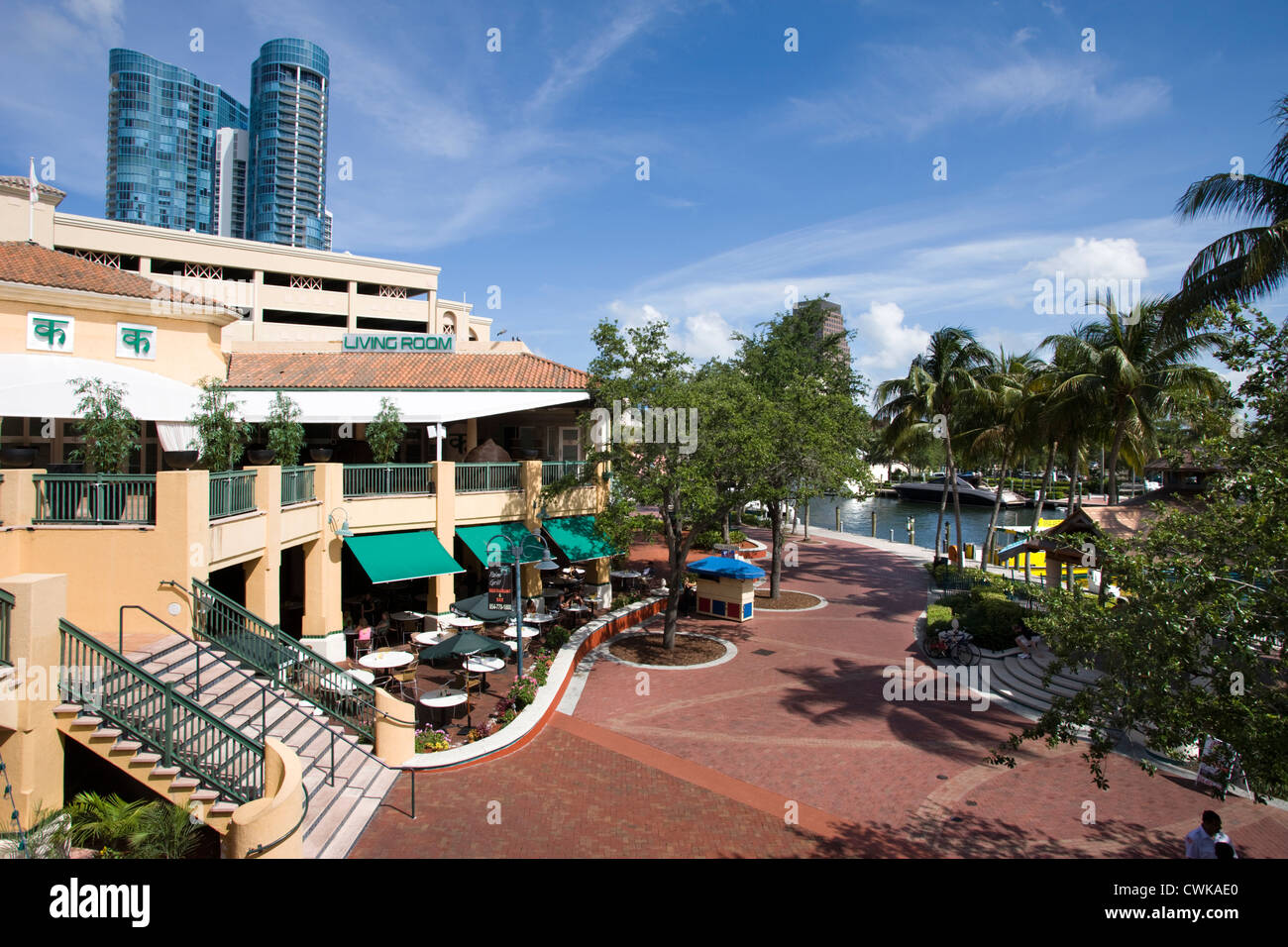 OUTDOOR CAFES LAS OLAS RIVERFRONT NORTH NEW RIVER DOWNTOWN FORT