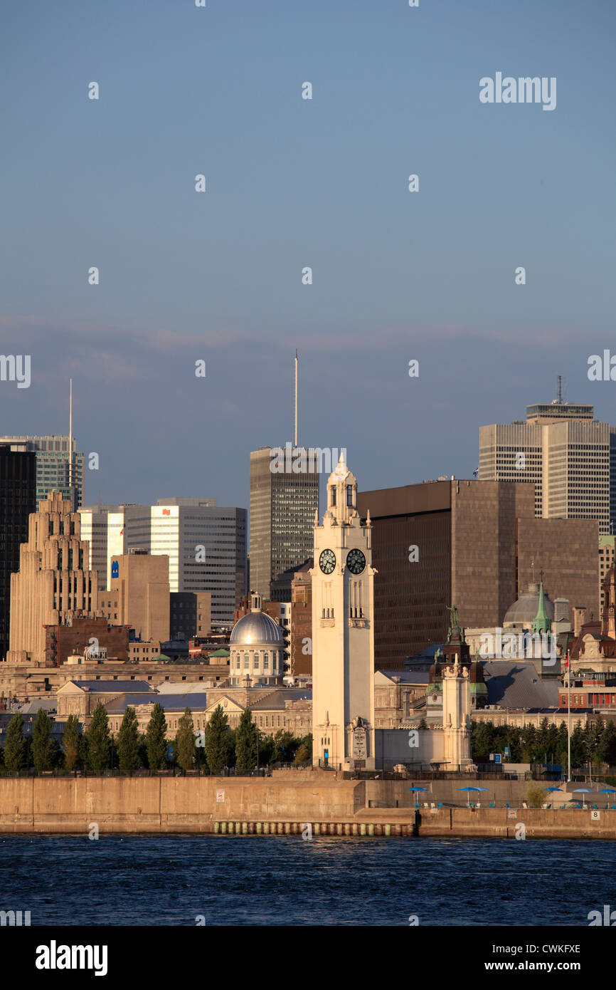 Canada, Quebec, Montreal, skyline, St Lawrence River, Stock Photo