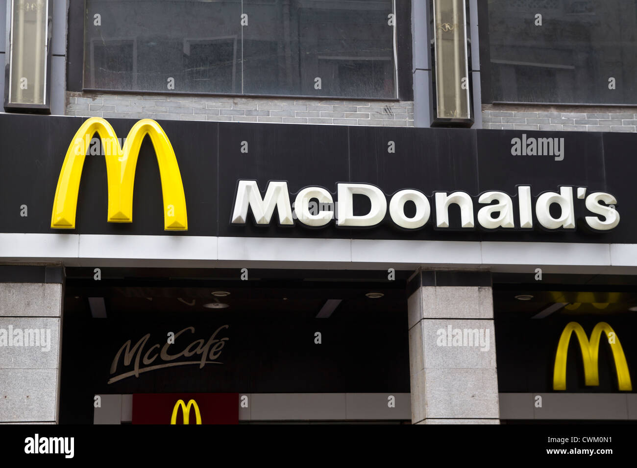 McDonald's restaurant sign Stock Photo