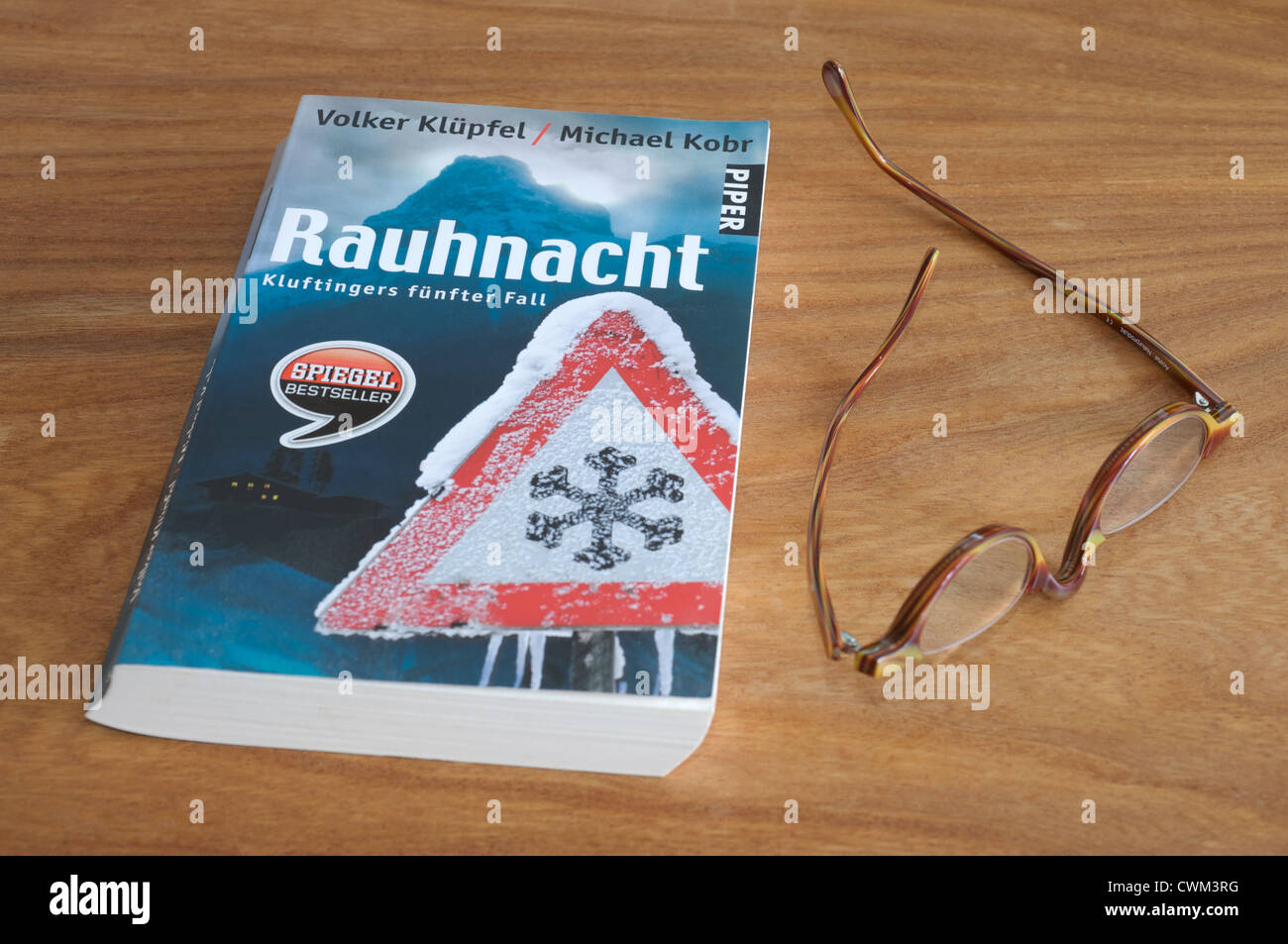 Rauhnacht a Spiegel Best Seller paperback book by Volker Klupfel and  Michael Kobr Stock Photo - Alamy