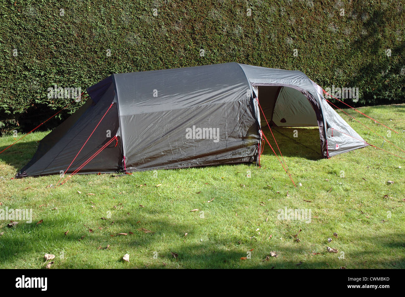 Tent storm wind not snow hi-res stock photography and images - Alamy