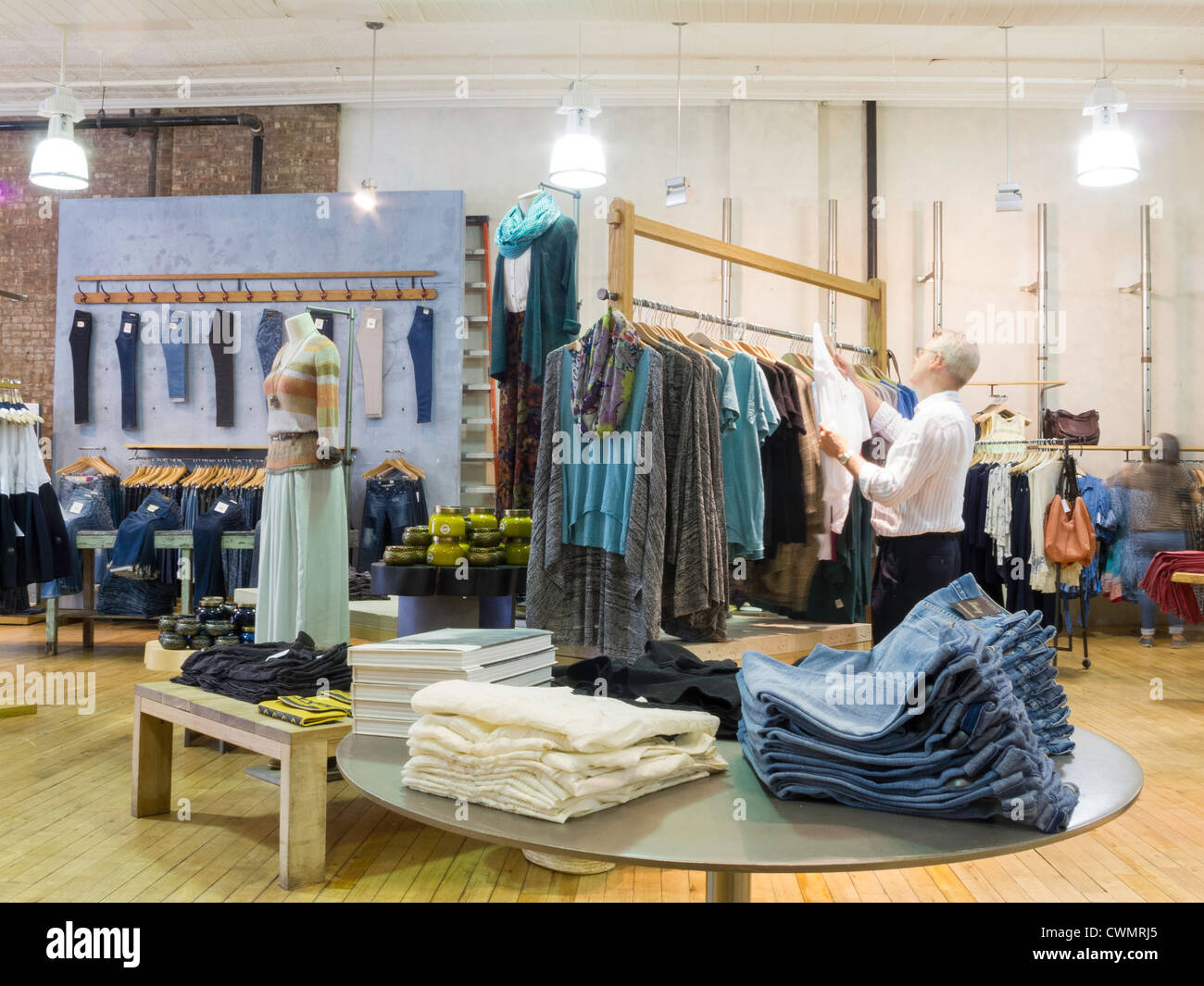 Anthropologie Store Interior, SoHo, NYC Stock Photo - Alamy