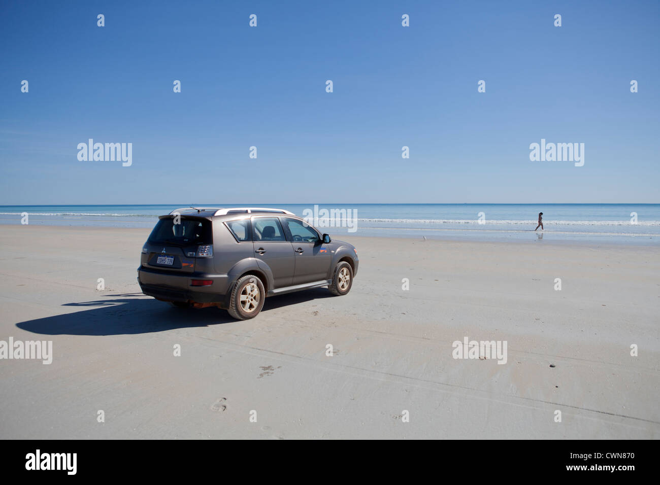 Mitsubishi Outlander 4x4 parked on Cable Beach, Broome, Western Australia Stock Photo