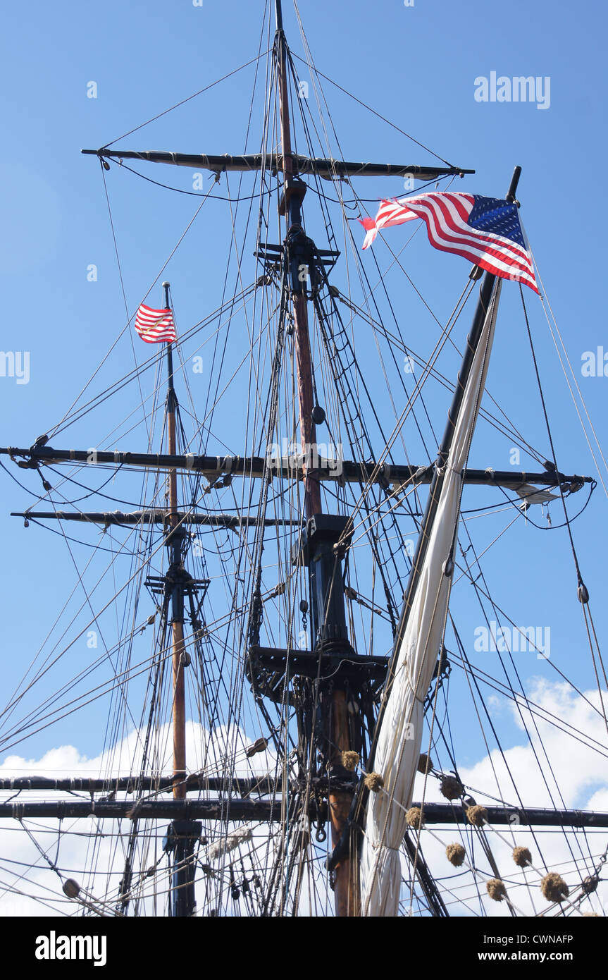 Ship sail yardarm hires stock photography and images Alamy