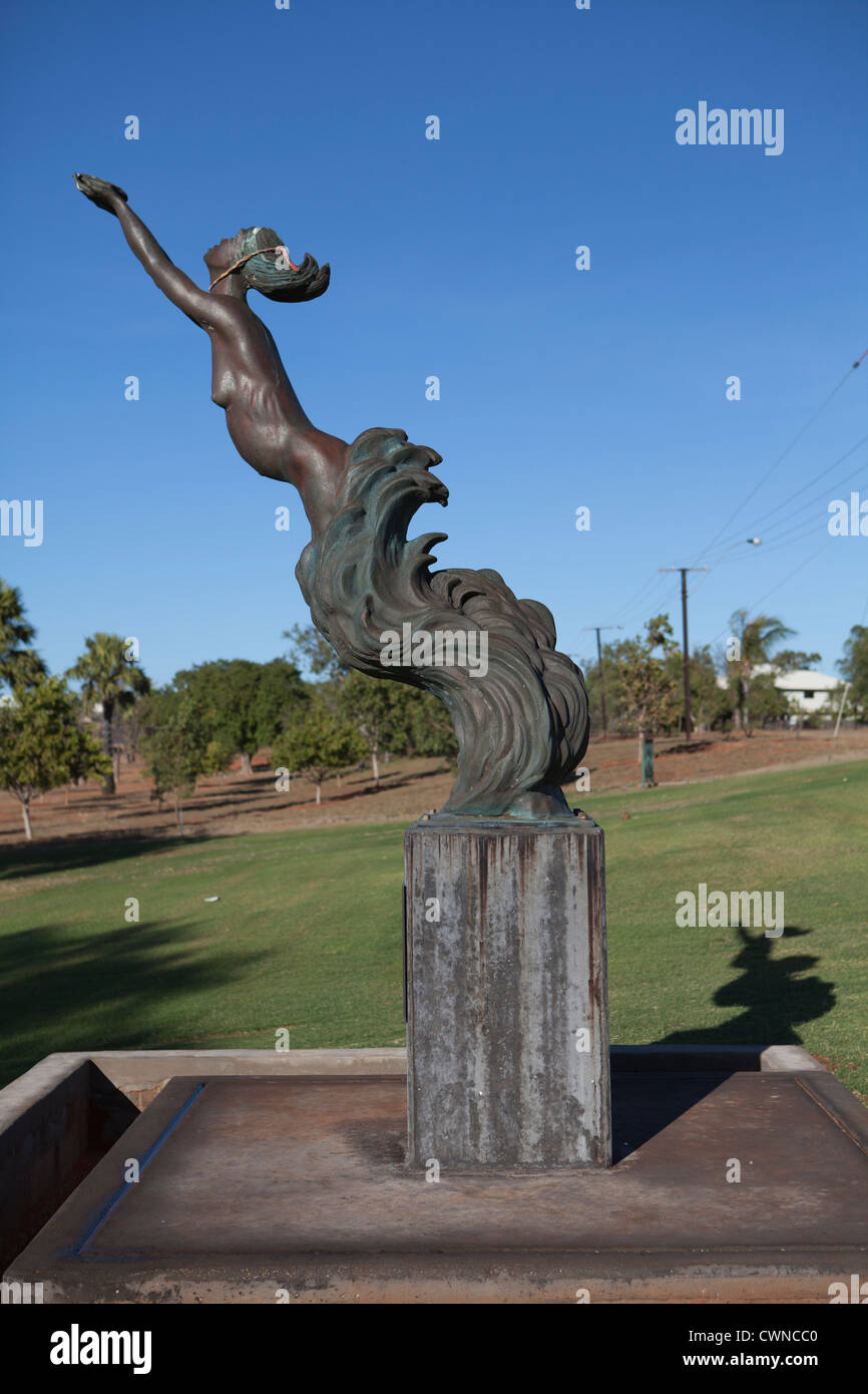 Statue to the women of the pearling industry in Broome