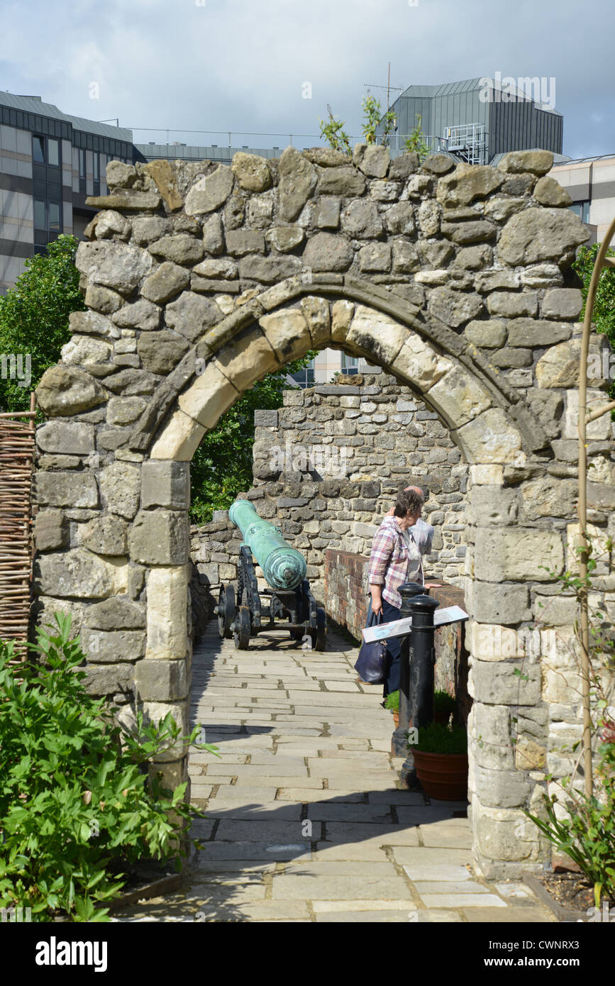 St denys southampton hires stock photography and images Alamy