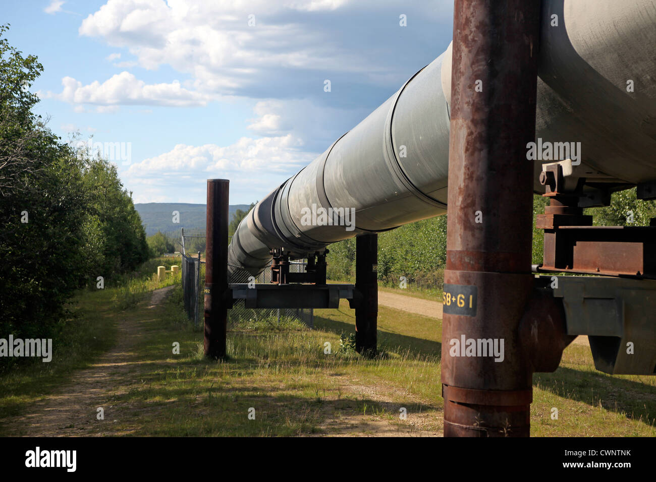 Alaskan pipeline hi-res stock photography and images - Alamy