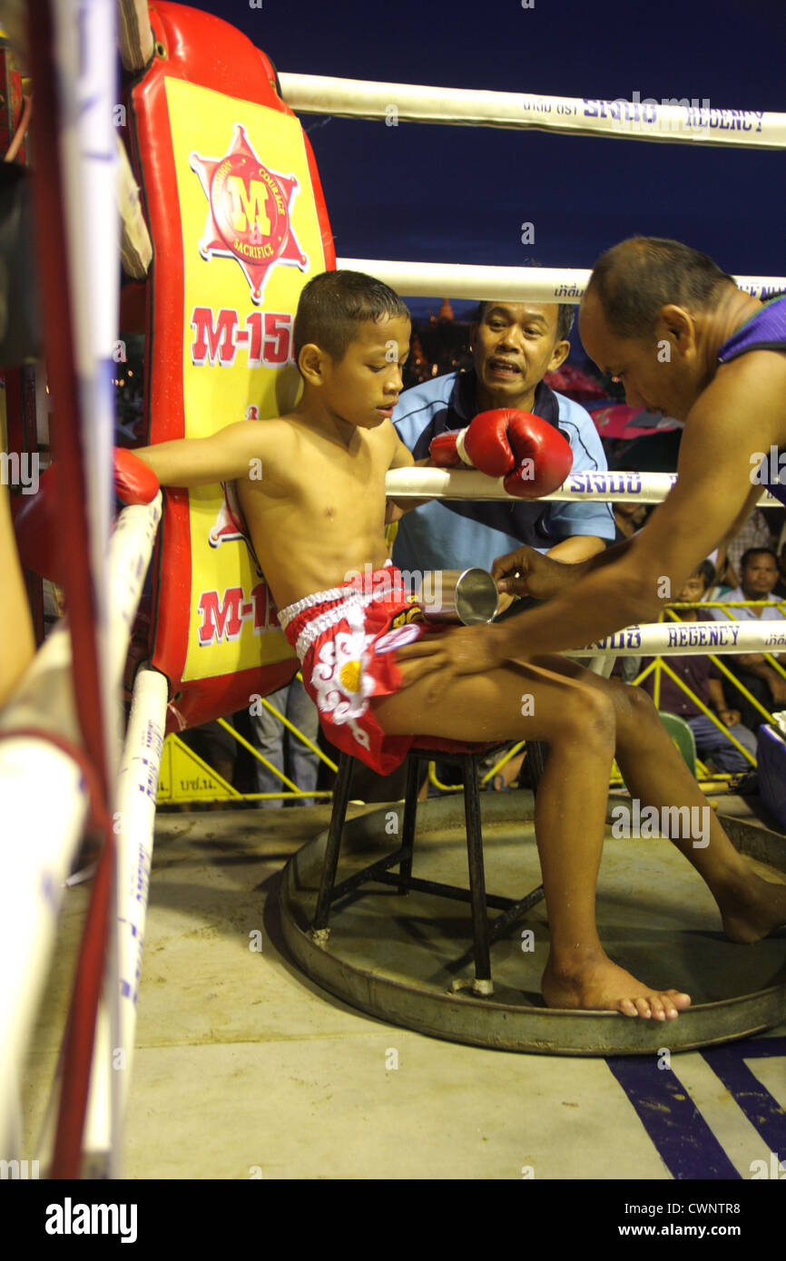 Young Muay Thai fighter on ring Stock Photo Alamy