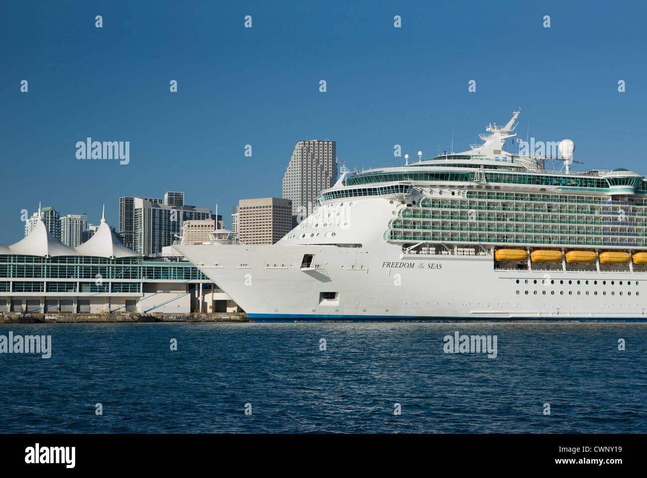 Cruise ship docked port miami hi-res stock photography and images - Alamy