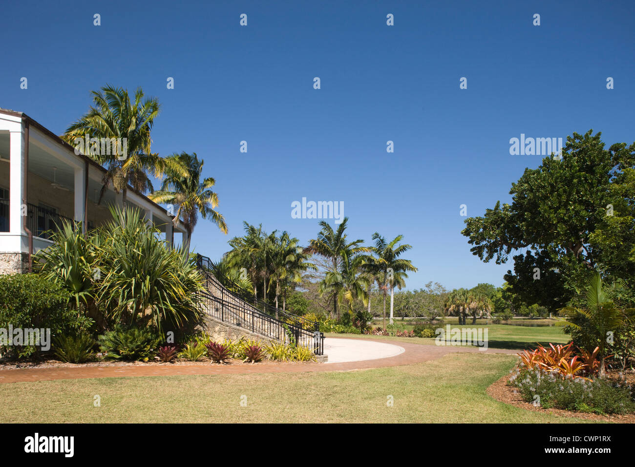 VISITOR CENTER FAIRCHILD TROPICAL BOTANIC GARDEN CORAL GABLES FLORIDA