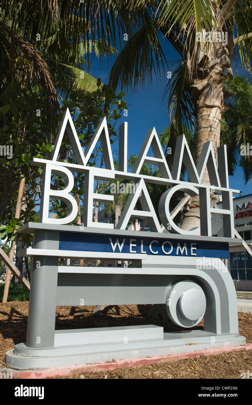 TO MIAMI BEACH SIGN MIAMI BEACH FLORIDA USA Stock Photo Alamy