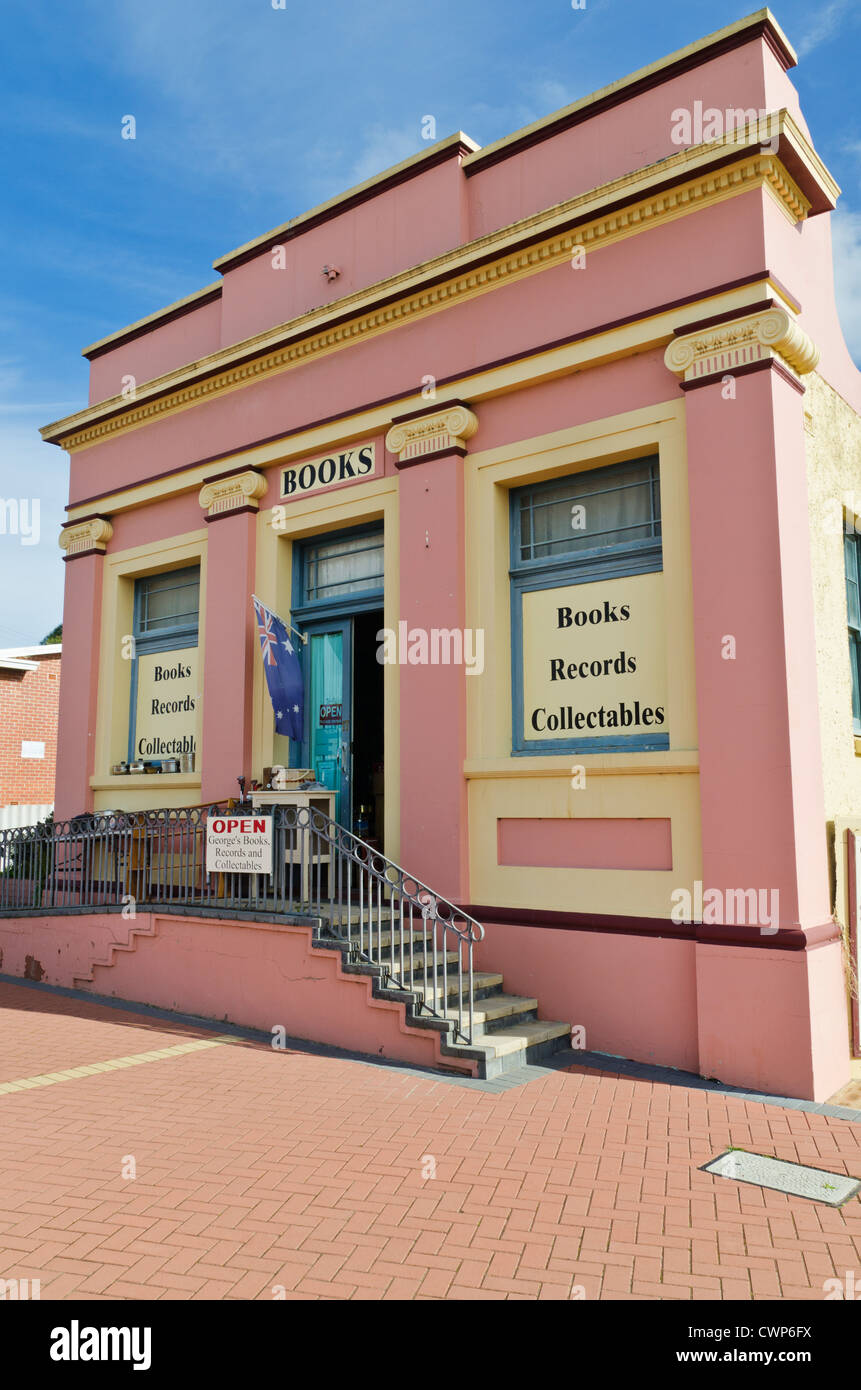 Georges Books, a bookshop in a historic building along the main street in the country town of Mount Barker, Western Australia Stock Photo