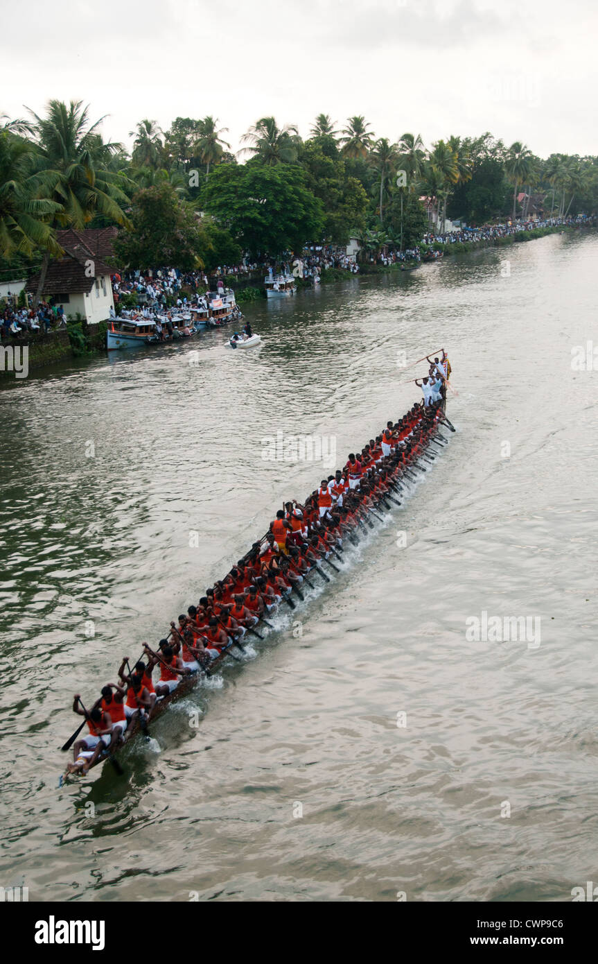 Snake boat race during onam celebration in Kumarakom, Kottayam Stock Photo