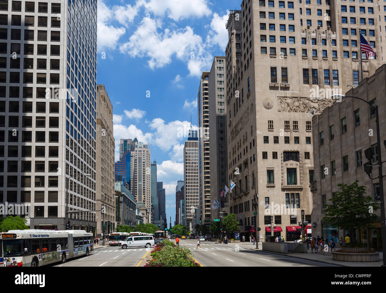File:The Magnificent Mile, Michigan Avenue, Chicago, Illinois