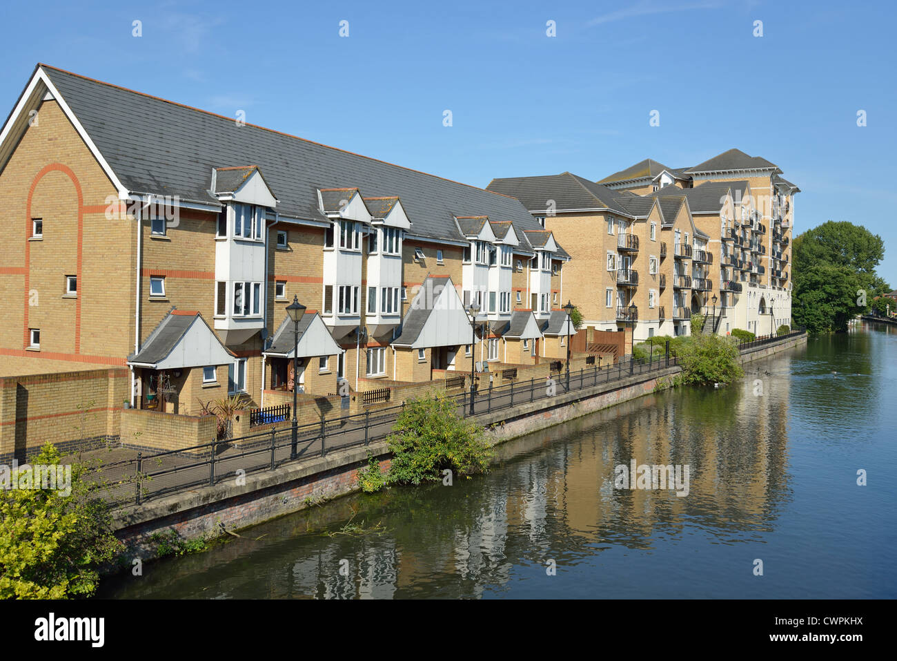 Apartment buildings on The Holy Brook, Reading, Berkshire, England ...